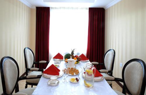 Bayanzurkh Hotel | Alpha hotel