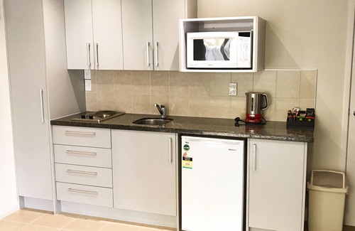 Upper Riccarton Hotel | Alpha Motel Christchurch