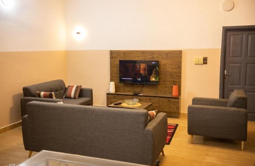 Porto-Novo Apartment | Alpha Secret d'Ofè