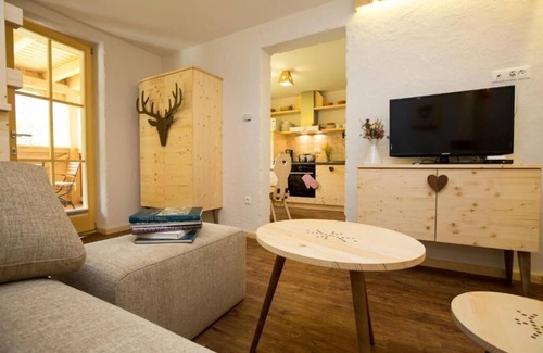 Ukanc Apartment | ALPIK Chalets - Bohinj - A6 - One-Bedroom Apartment with Balcony