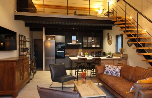 Saint-Etienne-du-Gres House | ALPILLES. MAGNIFICENT PROVENCAL LOFT. Furnished Tourism 4 stars