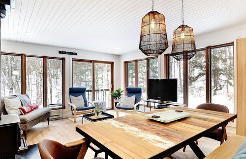 Stoneham Ski Chalet | ALPIN-10A Alpine Road, Stoneham (235244)