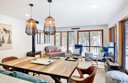 Stoneham Ski Chalet | ALPIN-10A Alpine Road, Stoneham (235244)