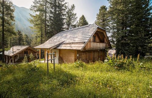 Turracher Hohe House | Alpin-Hütten auf der Turracherhöhe Haus Murmeltier by S4Y