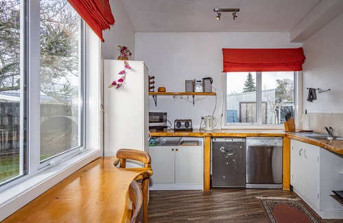 Raetihi House | Alpine Bach - Raetihi Holiday Unit