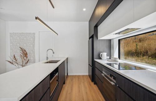 Kawarau Falls House | Alpine Bliss - Breathtaking Views from Every Window