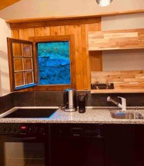 Martigny-Combe Ski Chalet | Alpine Bliss - Cozy Chalet with Panoramic Views