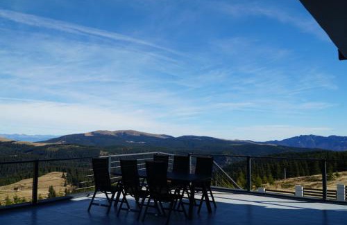 Vaideeni Cabin | Alpine Blu - Horezu - Varful lui Roman - Sauna, Hot Tub & Gym