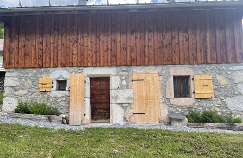 Megevette Ski Chalet | Alpine chalet in the heart of nature near Geneva