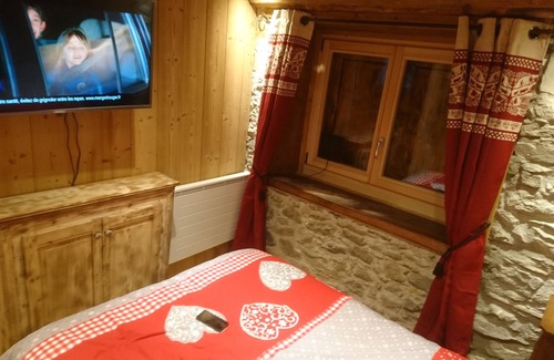 Mont-Saxonnex Ski Chalet | alpine chalet on the slopes Mont-Saxonnex 5 pers
