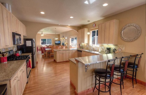 Tahoe Valley House | Alpine Haus