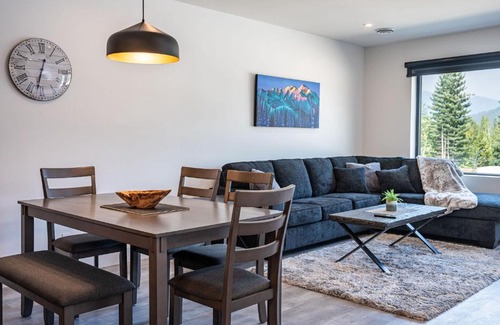 Revelstoke Apartment | Alpine Haven by Revelstoke Vacations
