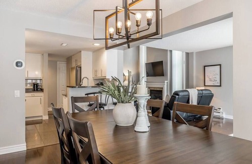 The Blue Mountains Condo | Alpine Hideaway - Walk to Blue/Outdoor Pool