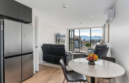 Wanaka Apartment | Alpine Horizons Summa