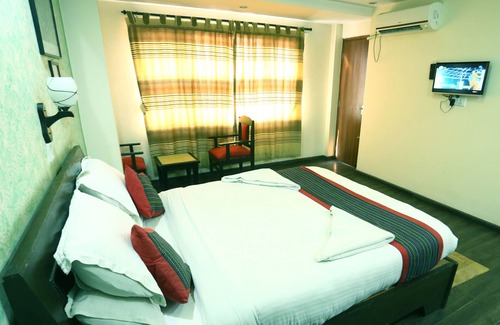 Thamel Hotel | ALPINE HOTEL & APARTMENT is one of the best Hotel in Thamel Kathmandu,Nepal