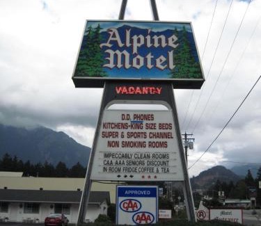 Hope Hotel | Alpine Motel