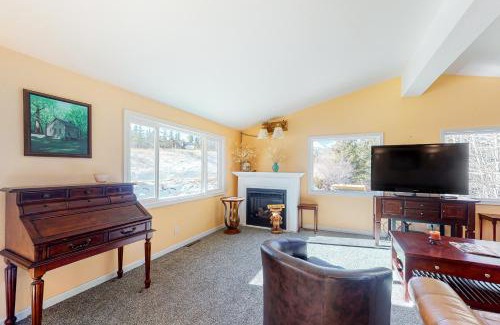 Breckenridge House | Alpine Privacy