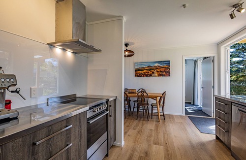 National Park Village House | Alpine Rest - National Park Holiday Home