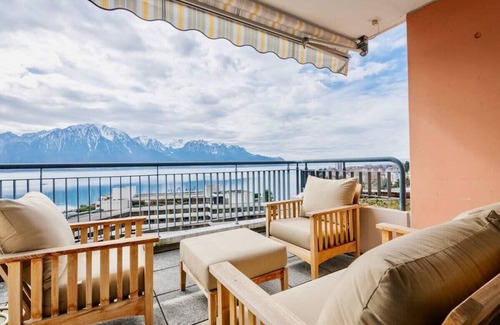 Montreux City Centre Apartment | Alpine Stunning Apartment in Montreux by GuestLee