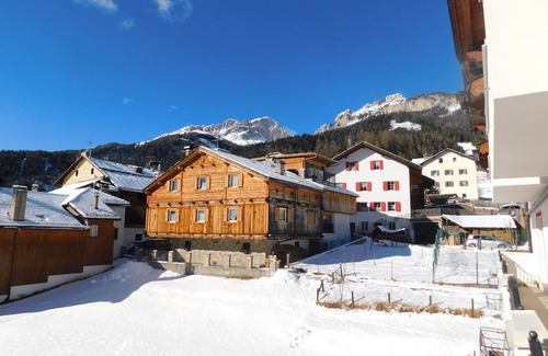 Vigo di Fassa Apartment | Alpine style apartment with beautiful view