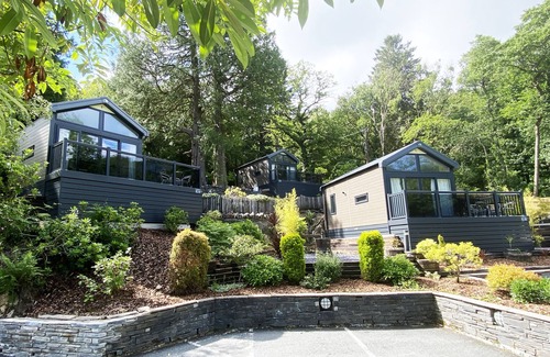 Penrhyndeudraeth Cabin | Alpine Style Cabin Suites