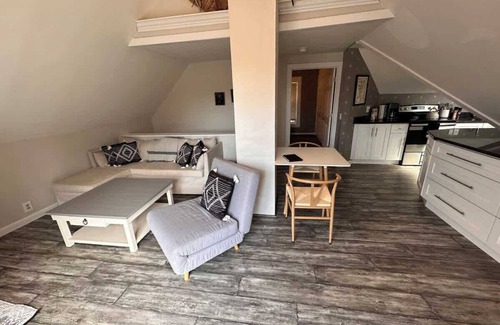 Sunapee Apartment | Alpine Suite - Walk to Lake Sunapee and Restaurants