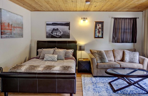 Swansea Point House | Alpine Village Resort