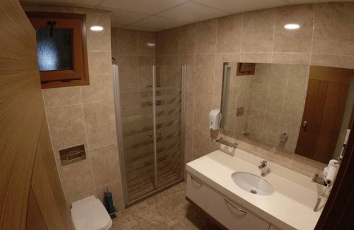 Mersin Alanı Mahallesi Hotel | Alptekin Otel