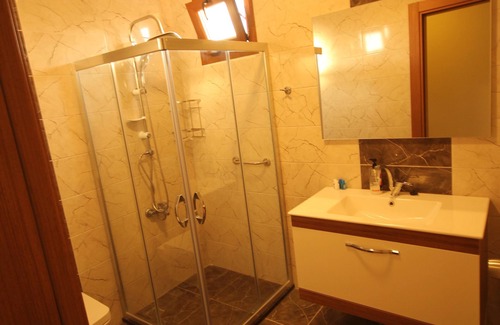 Mersin Alanı Mahallesi Hotel | Alptekin Otel