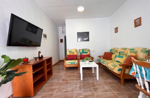 Alojera Apartment | Alquilaencanarias Plaza de Alojera 1