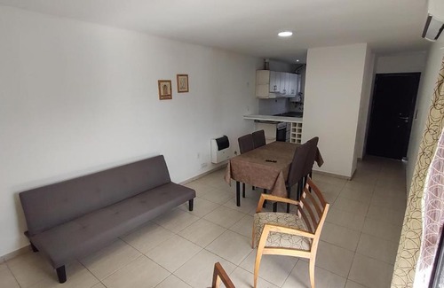 Villa Nueva Apartment | Alquiler temporario en Mendoza para 4 personas a la vuelta del Mendoza Plaza Shopping