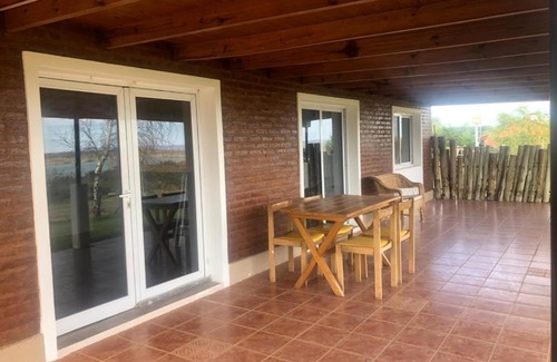 Villa El Chocon House | Alquimia del lago.