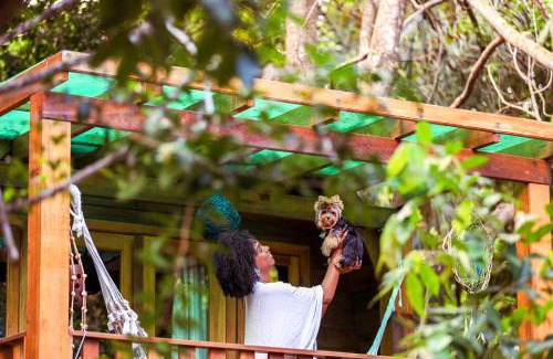 Acu da Torre Ski Chalet | Alquimia Zen IGLUs de eucalipto na Reserva Aruá