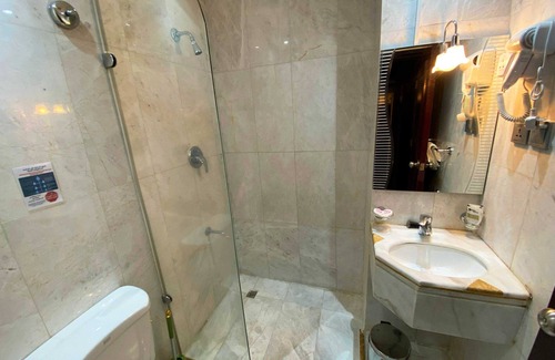Al Aziziyah Hotel | alroh alhora hotel