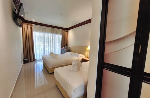 Kemaman Hotel | Alsafina Forest Stay