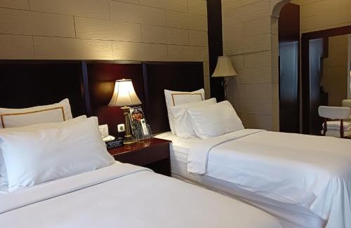 Surakarta House | Alsalam Syariah Guesthouse