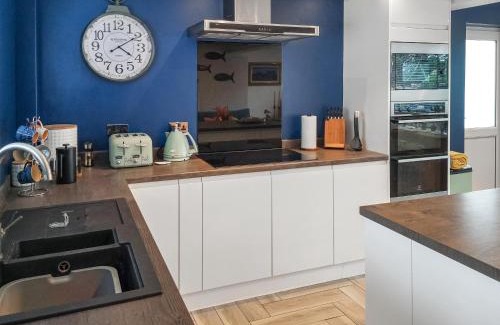Alverdiscott House | Alscott Annexe