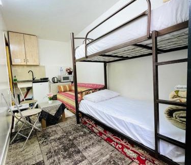 Hebron Hostel | Alsharif family
