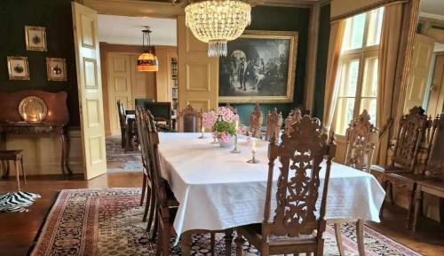 Karlstad Municipality Bed & Breakfast | Alstrums gård