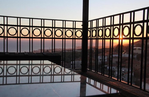 Altinoluk Hotel | Altın Çeşmeli Konak