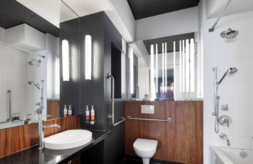 Northeast Mississauga Hotel | Alt Hotel Toronto Airport