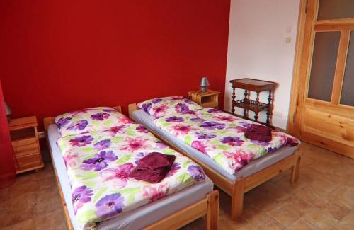 Lalendorf Apartment | Alt Krassow Lakeside Retreat