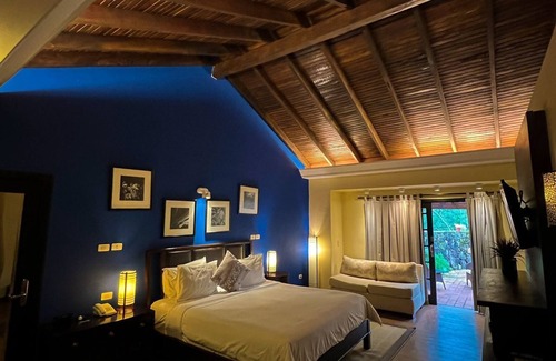 Caacupe Hotel | Alta Gracia Parque Hotel