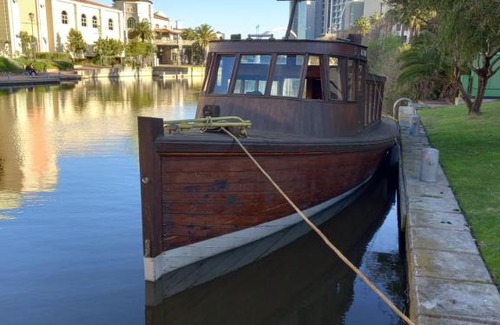 Century City Boat Rental | ALTAIR . Wooden Boat .