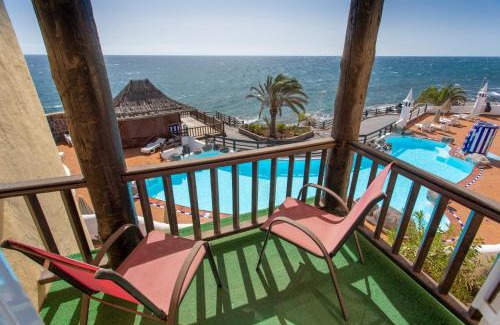 Bahia Feliz Apartment | Altamar 44 balcony&pool By CanariasGetaway