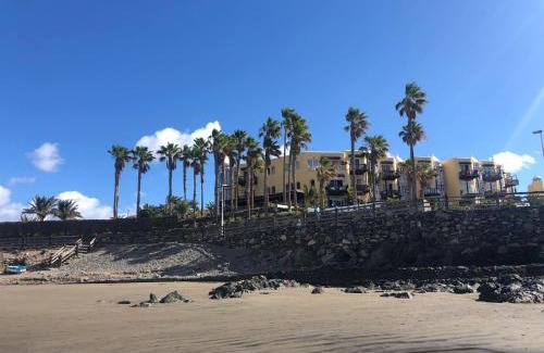 Playa del Aguila House | Altamar 53 balcony sea views By CanariasGetaway