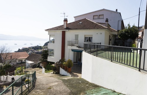 Raxo Apartment | Altamar 8 people with wifi and spectacular sea views, 300 m from the beach