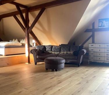 Niederalm Apartment | Altbauwohnung mit Fachwerk