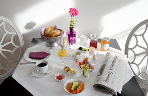 Langensteinbach Bed & Breakfast | Alte Apotheke Bed & Breakfast