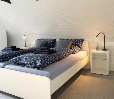 Oberdorla Apartment | Alte Dorfschmiede - idyllische Ferienwohnung in Meschede-Calle